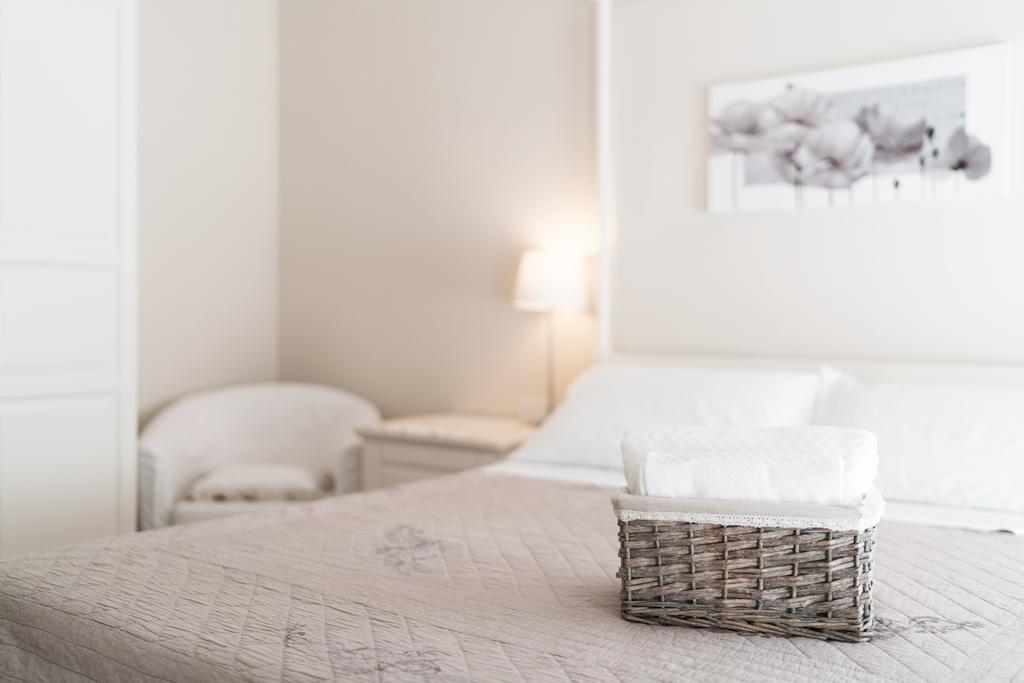 Hotel Bed In Bo Saragozza à Bologne Extérieur photo